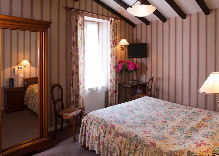 Le Commerce Mirepoix (Ariege)